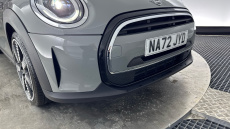 MINI Hatchback 1.5 Cooper Exclusive 3dr Auto Petrol Hatchback
